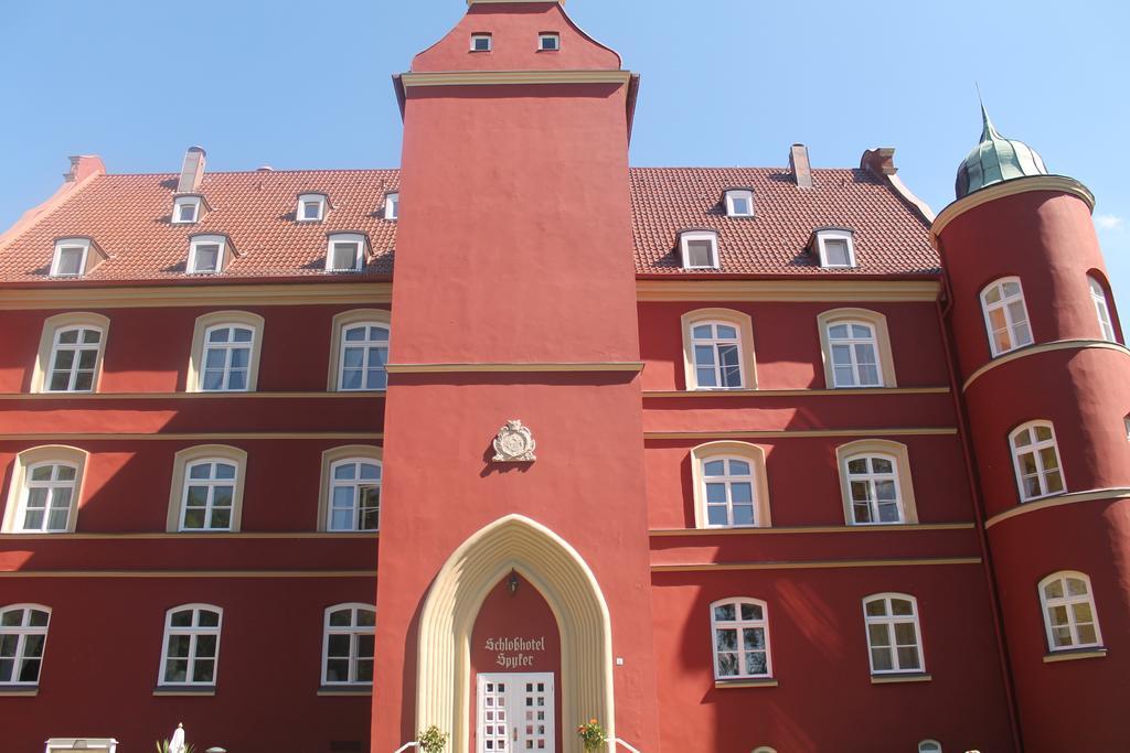 Hotel Schloss Spyker Glowe Exteriör bild